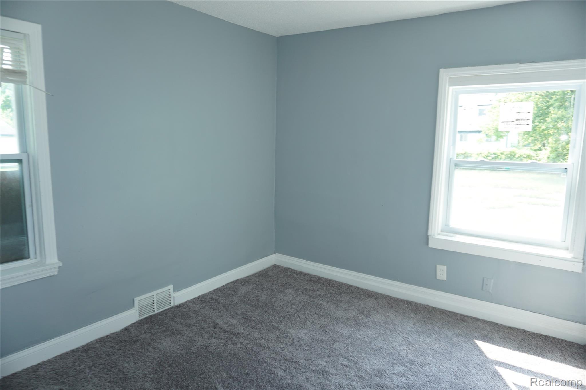 Inkster City, Michigan 48141, United States, 4 Bedrooms Bedrooms, ,1 BathroomBathrooms,Residential,Active,157509