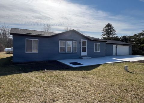 7368 CLEAR LAKE Road Goodland Township Lapeer MI 48444