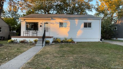 22639 Stephens Street St Clair Shores City MI 48080