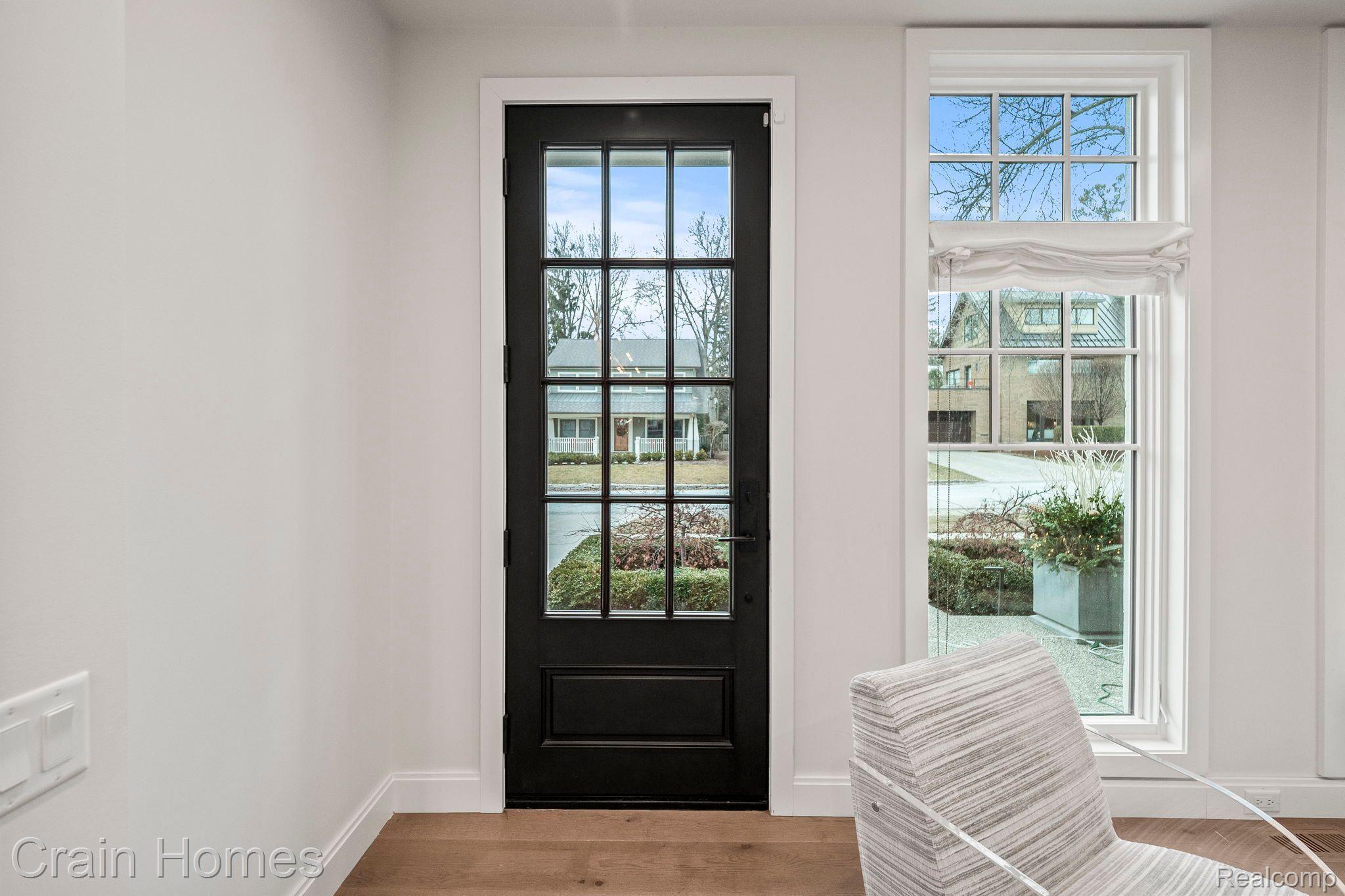 472 BONNIE BRIER Street