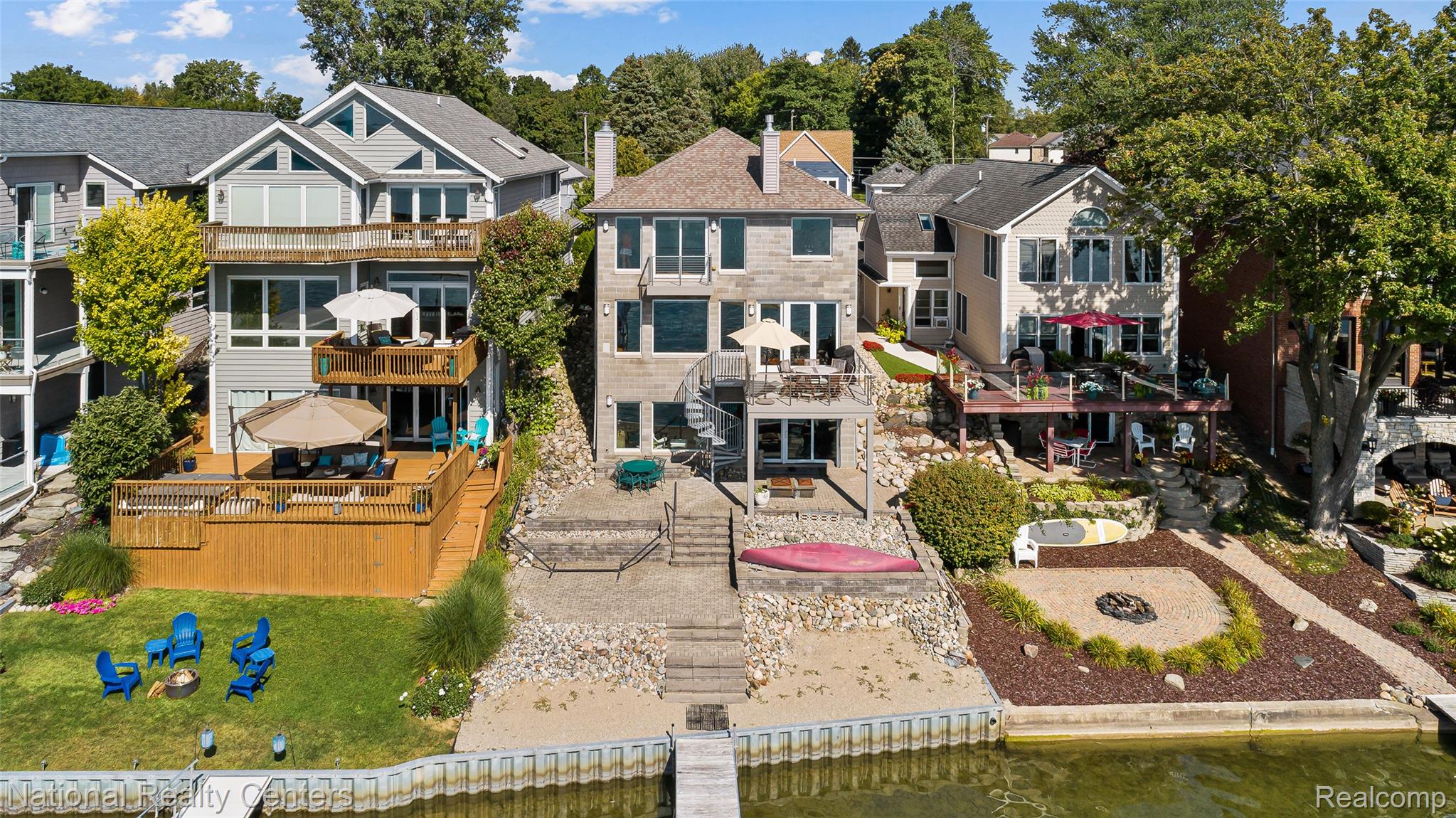 1316 E Lake Drive