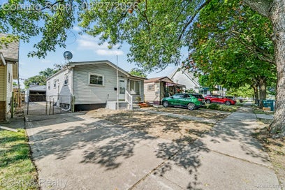 1835 Euclid Street Lincoln Park City MI 48146