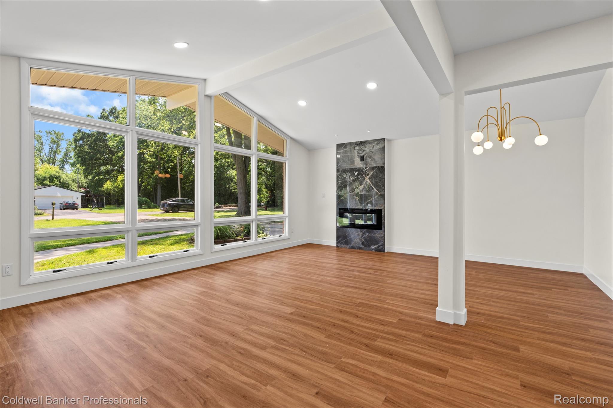 476 Kirk Lane Drive