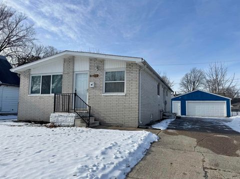 Photo of 122 Meadle Street, Mt Clemens City, MI 48043 (MLS # 58050195796)