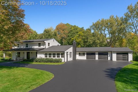 4535 Grindley Court Bloomfield Hills City MI 48302