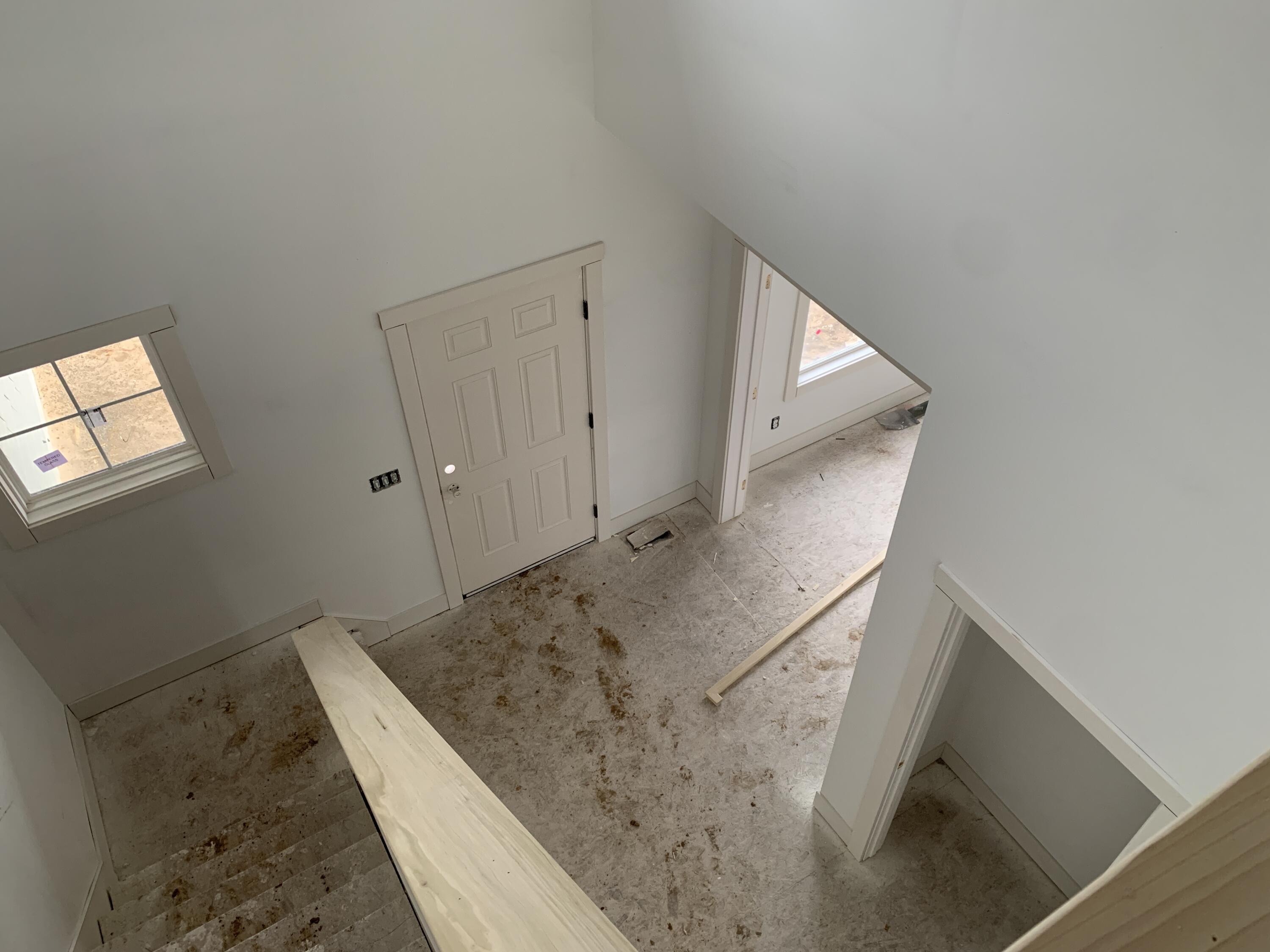 6655 Inwood Ridge Drive NE