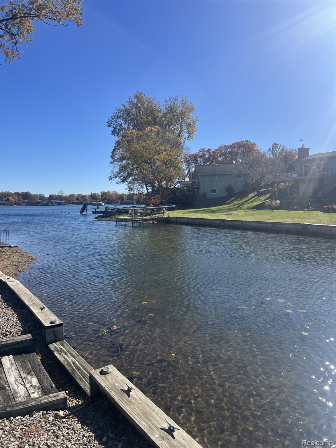 3284 Schoolhouse Drive