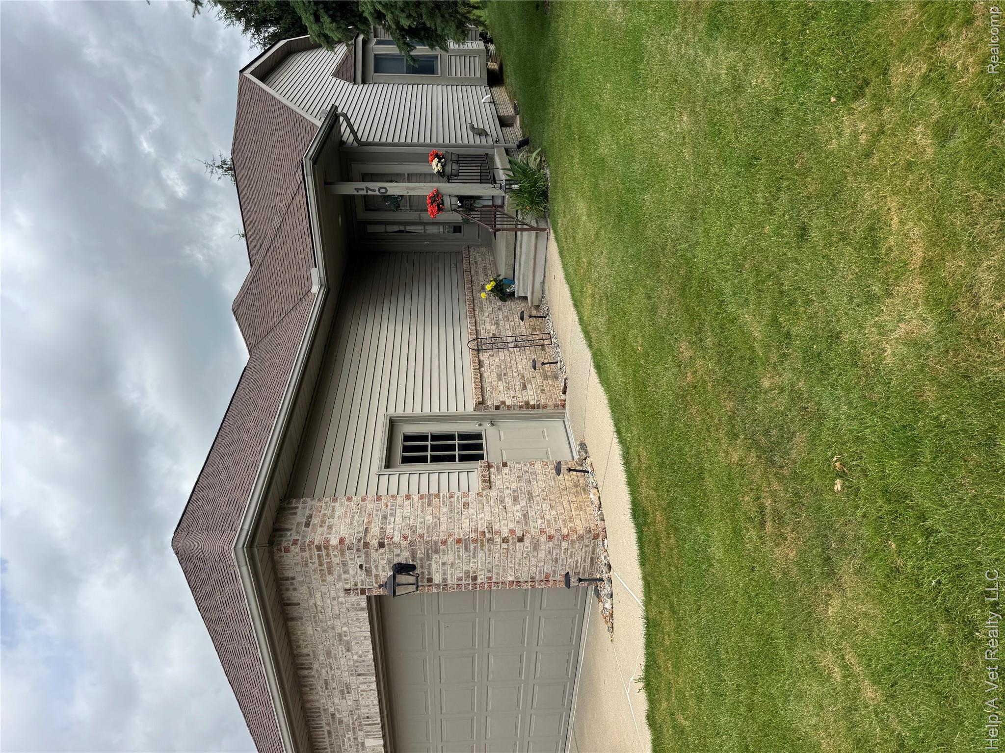 170 Creekwood Circle 43