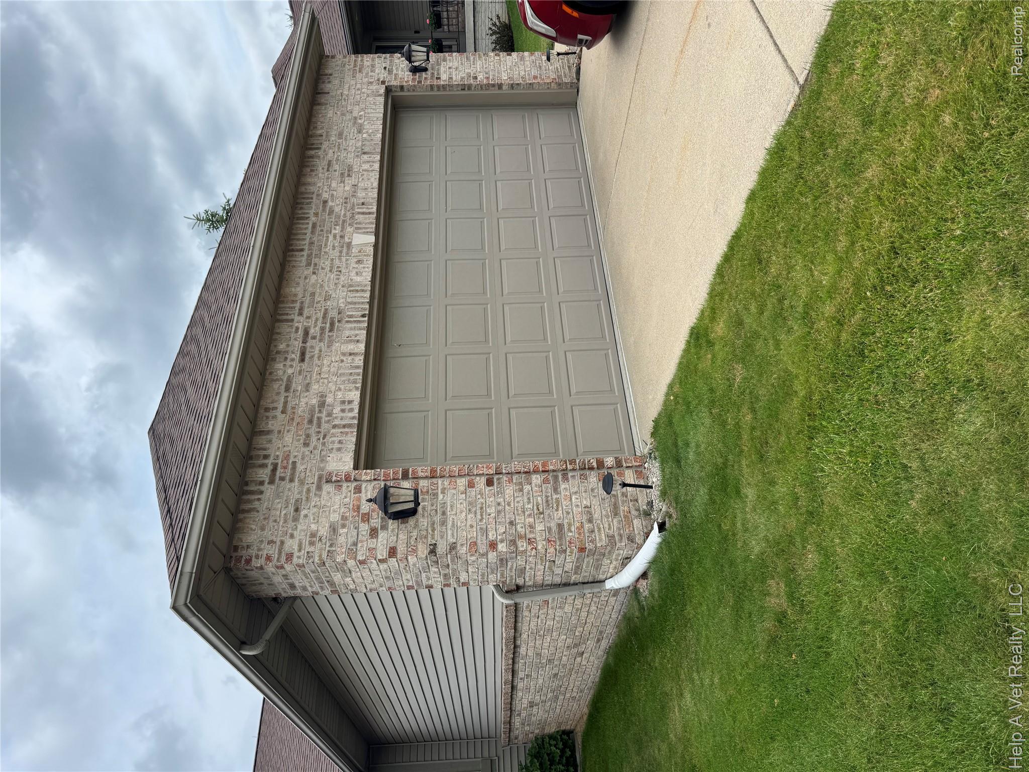 170 Creekwood Circle 43