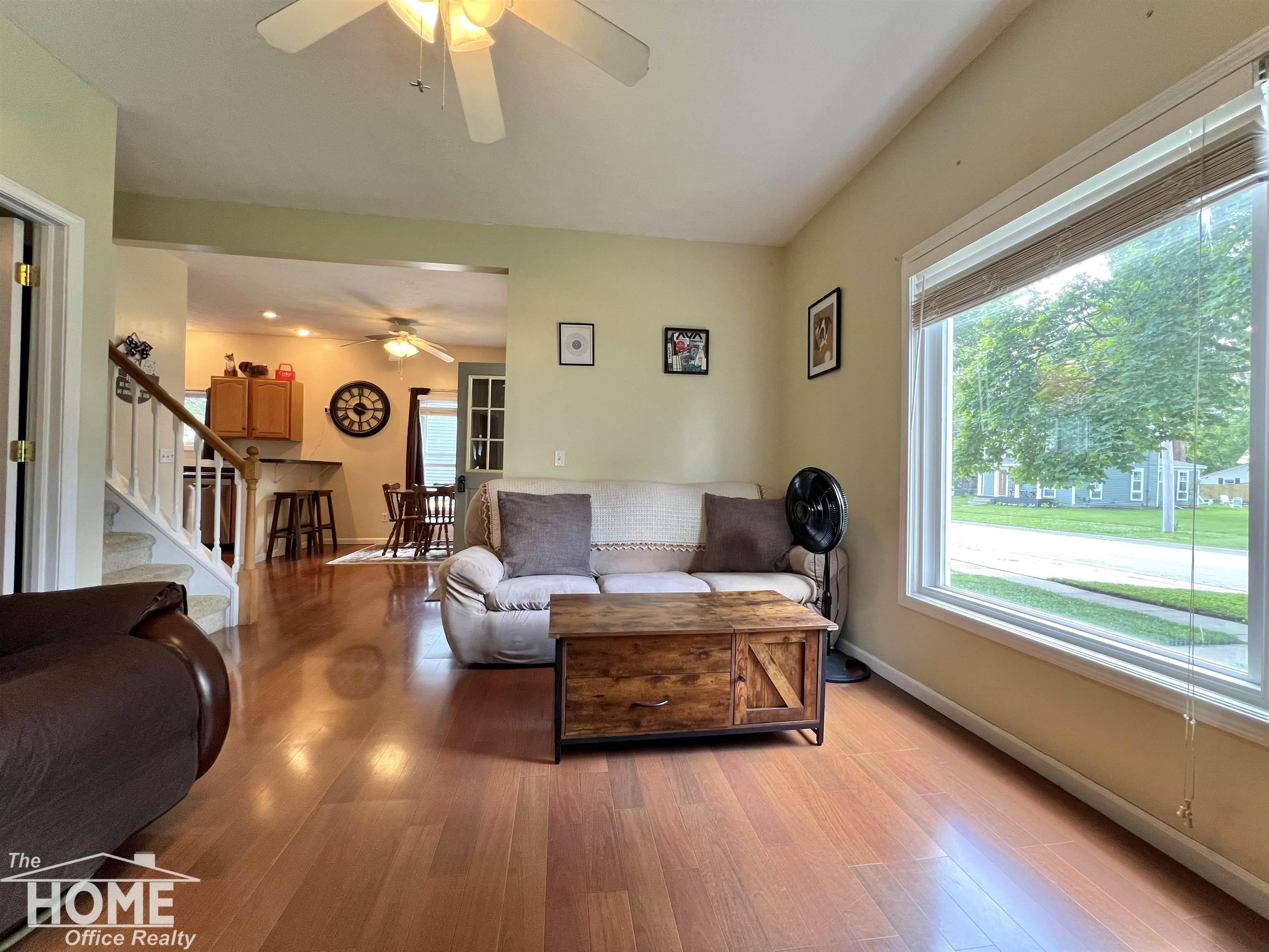 110 W Perry Street
