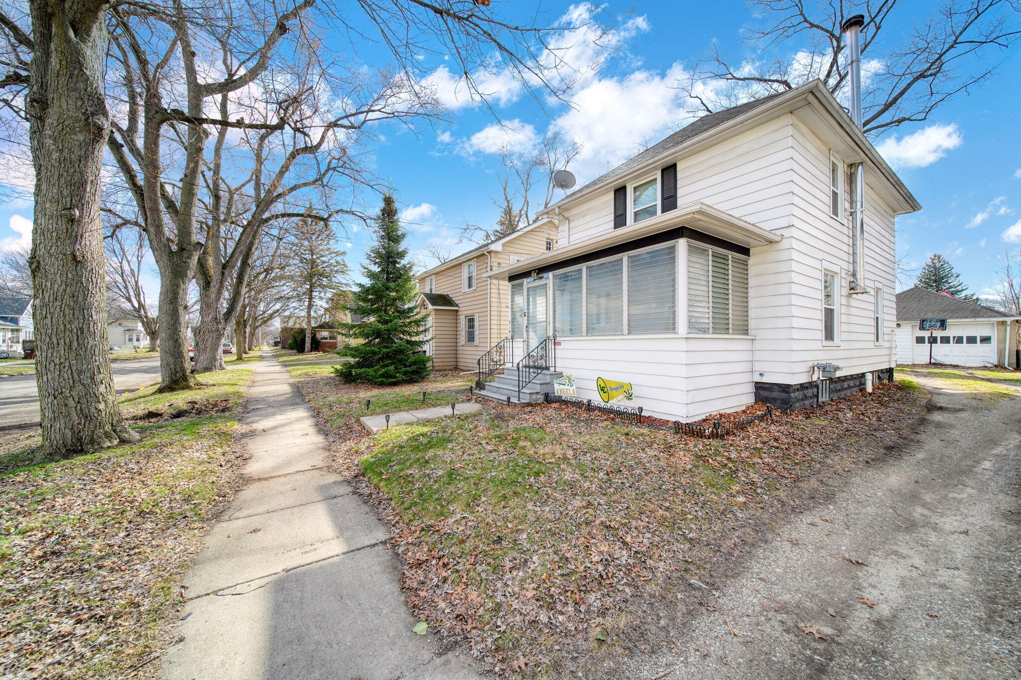 414 N Pleasant Street