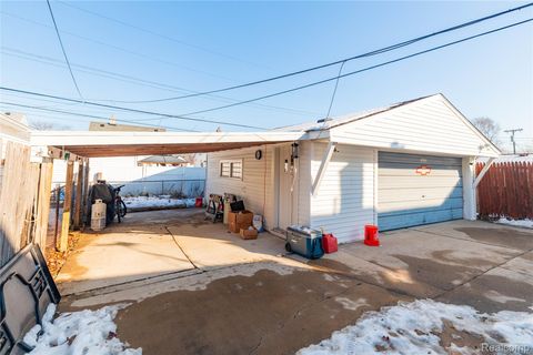 Tiny photo for 472 Mayflower Avenue, Lincoln Park City, MI 48146 (MLS # 20251060886)