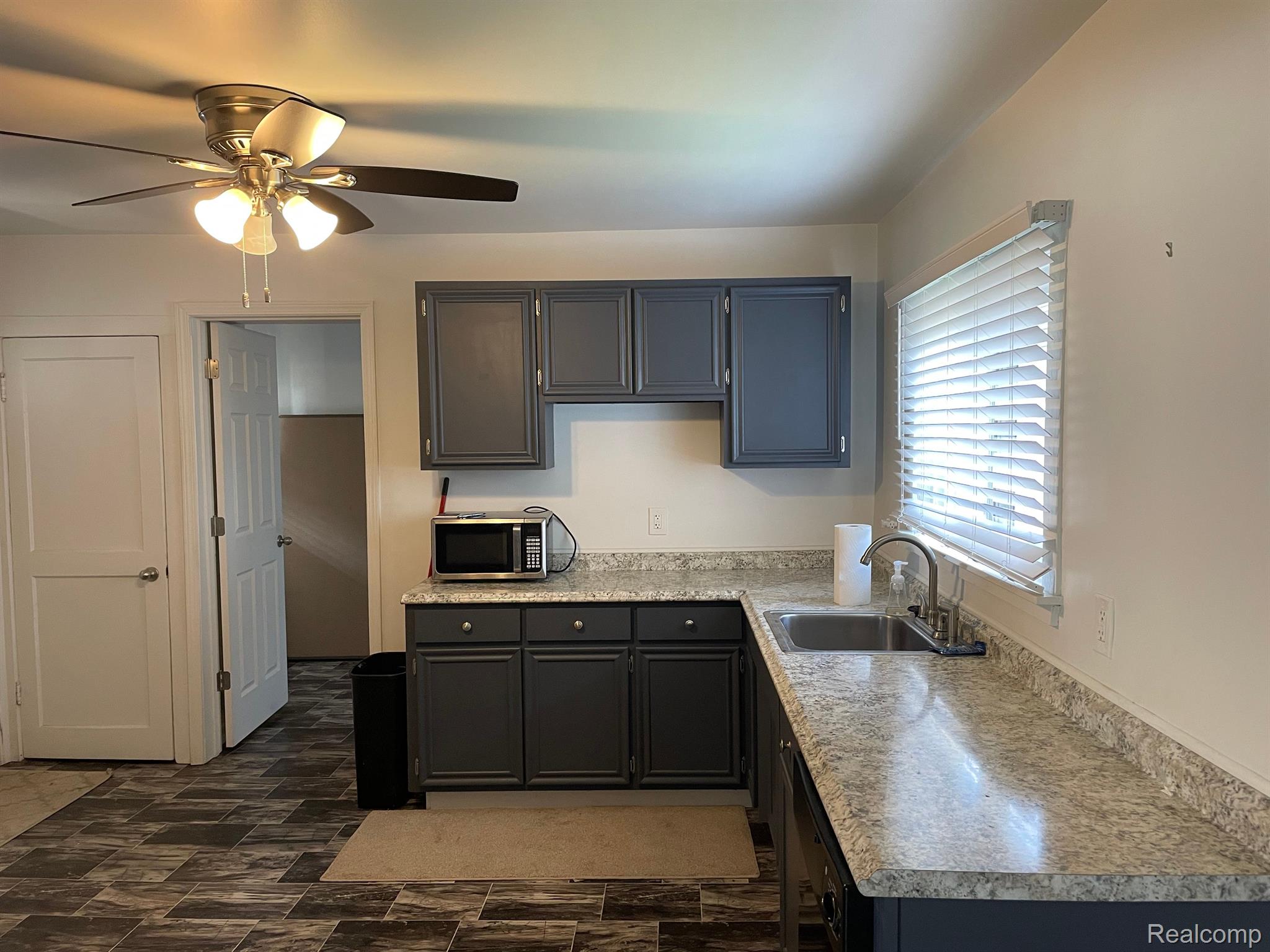 7556 Miller Road