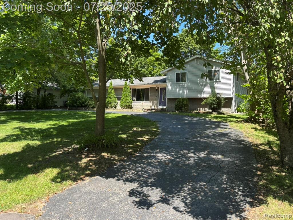 4304 Woodcock Way