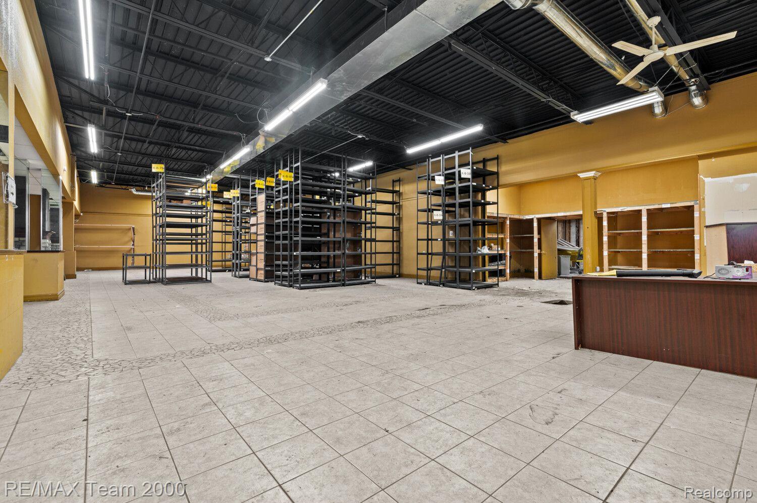 26110 MICHIGAN Avenue