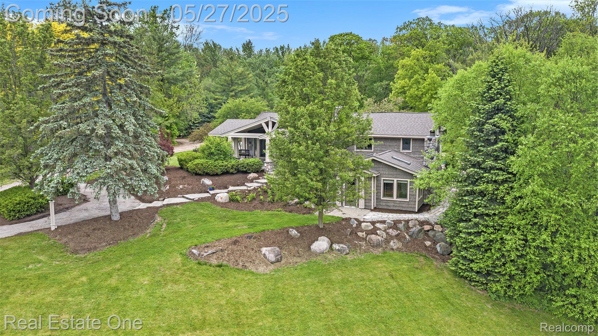 2855 Lynn Drive