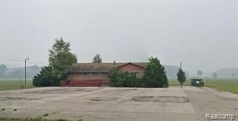 2337 W Mt Morris Road Mt Morris City Genesee MI 48458