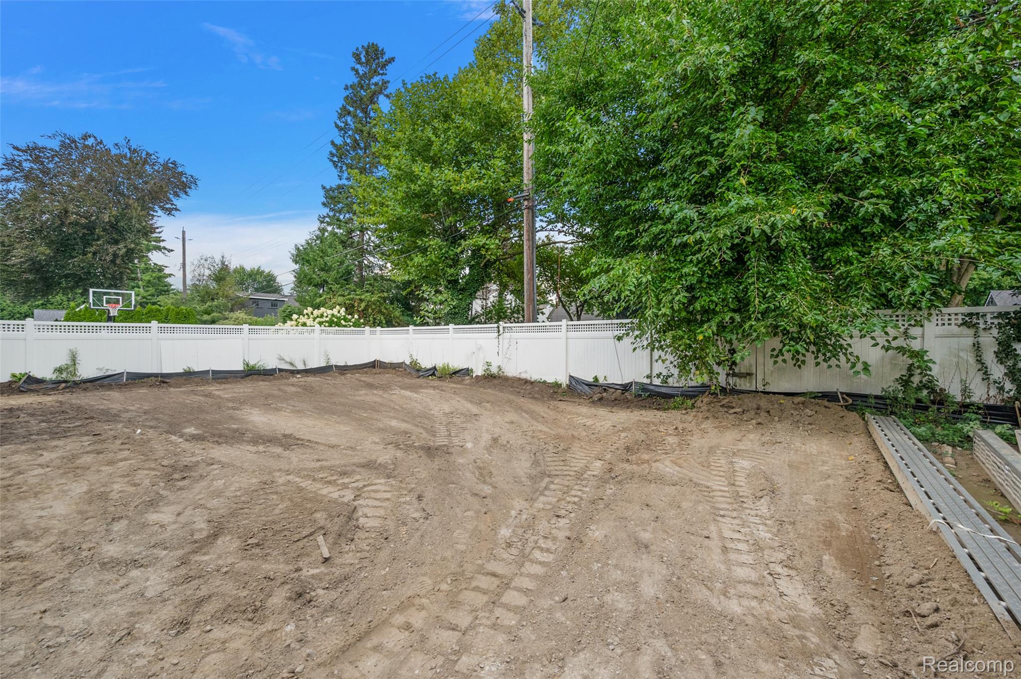 389 Westchester Way