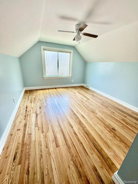 Royal Oak City, Michigan 48073, United States, 3 Bedrooms Bedrooms, ,2 BathroomsBathrooms,Residential,Active,171052