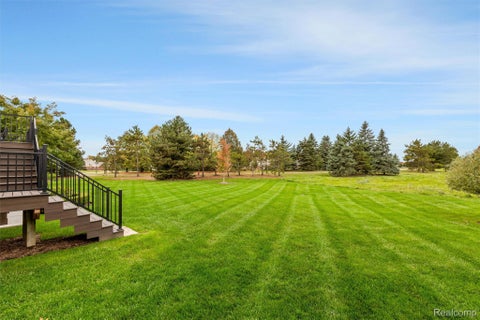 Tiny photo for 63357 N Plantation Court, Washington Township, MI 48095 (MLS # 20261085153)