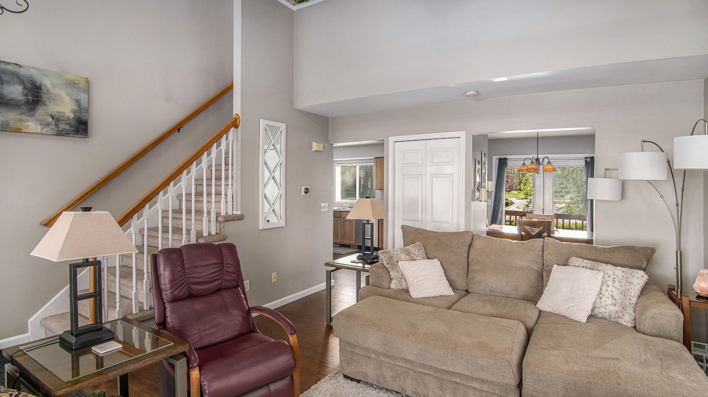 1204 EASTOAK Drive