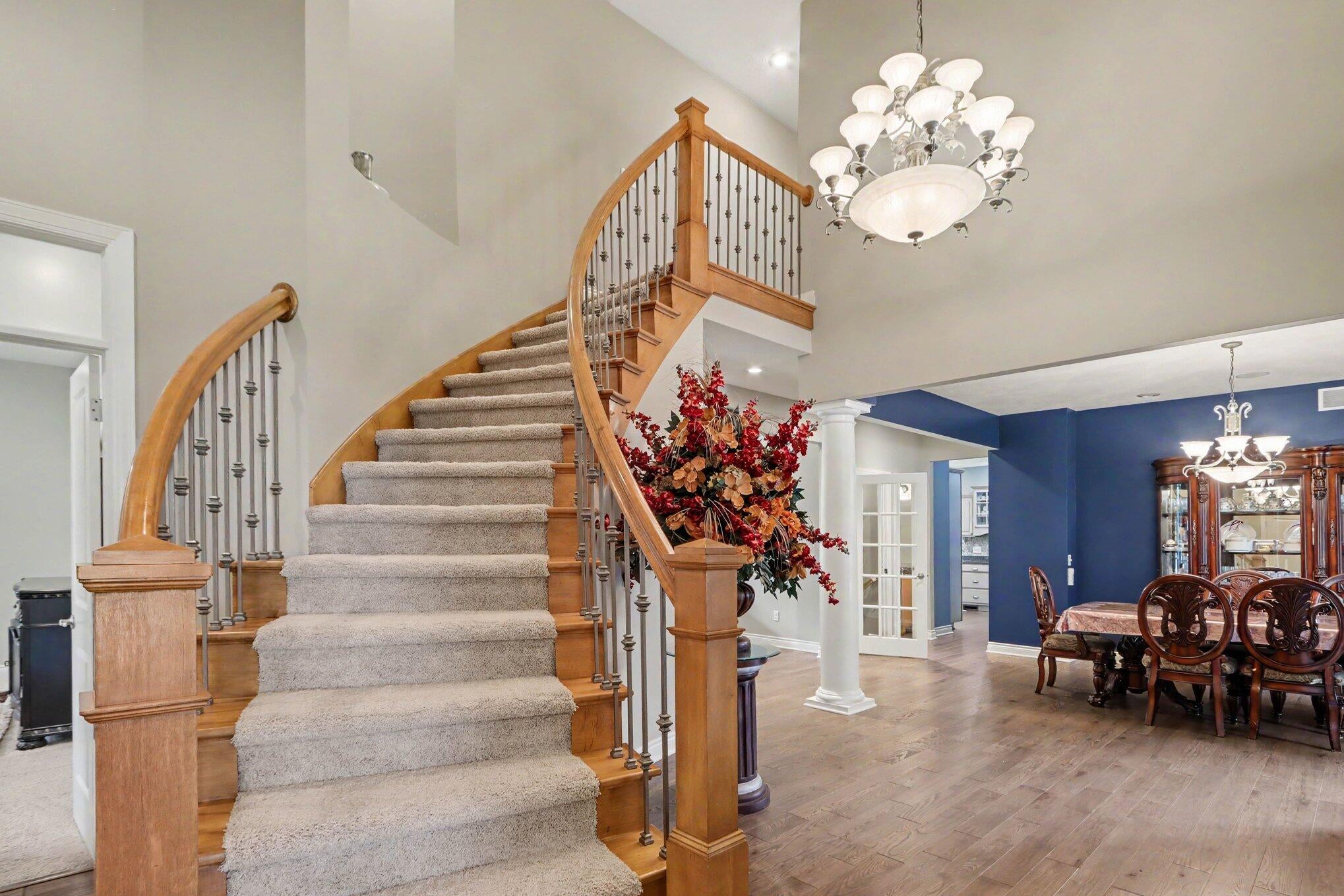 7665 Canyon Drive