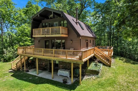 Photo of 17777 Cavanaugh Lake Road, Sylvan Township, MI 48118 (MLS # 81026029408)