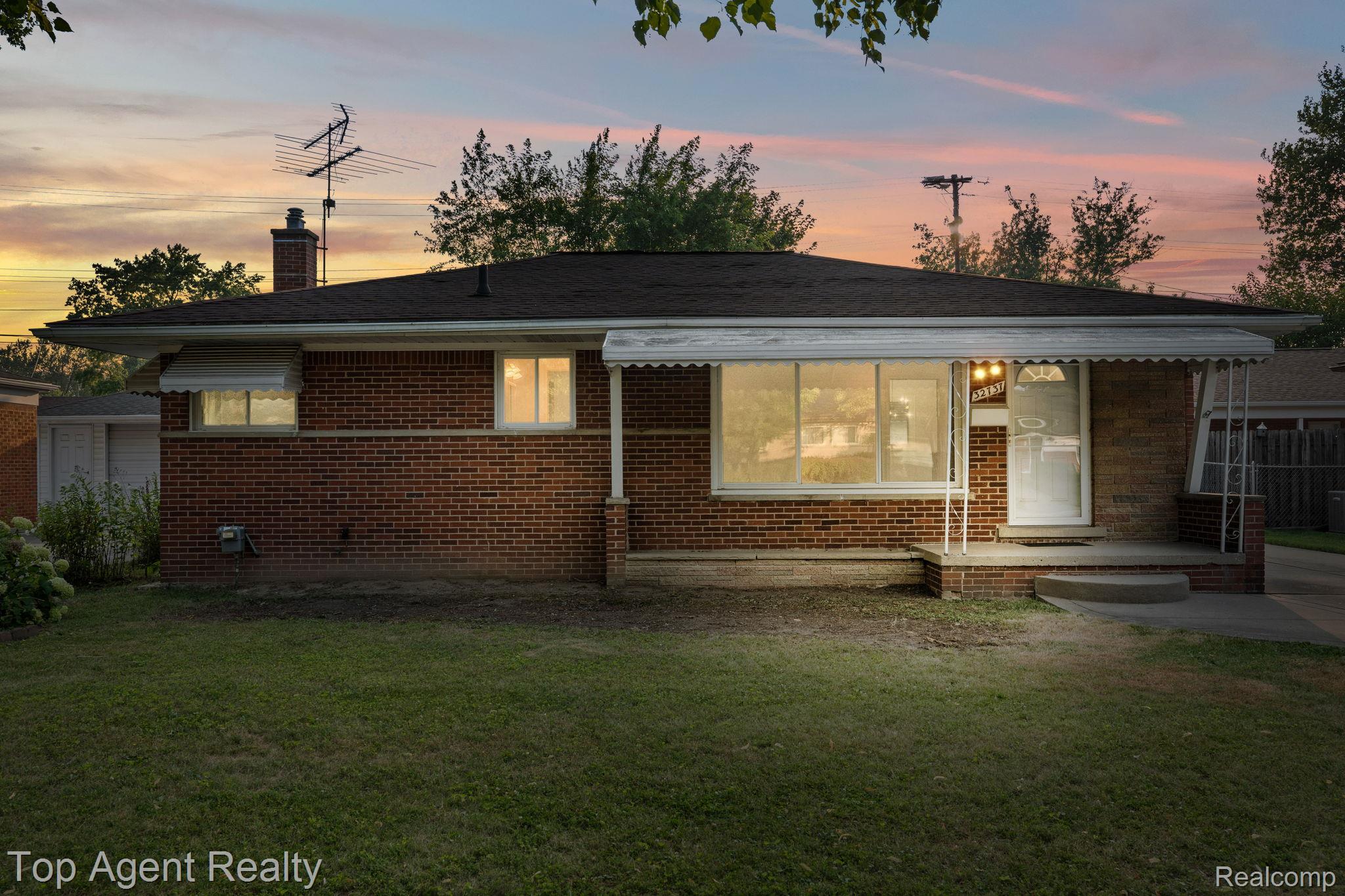 32737 Grinsell Drive