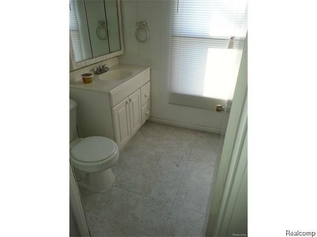 2433 PENNSYLVANIA Avenue