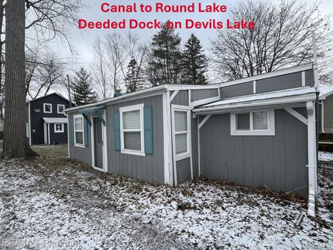 11181 W FERNDALE Drive Rollin Township MI 49253