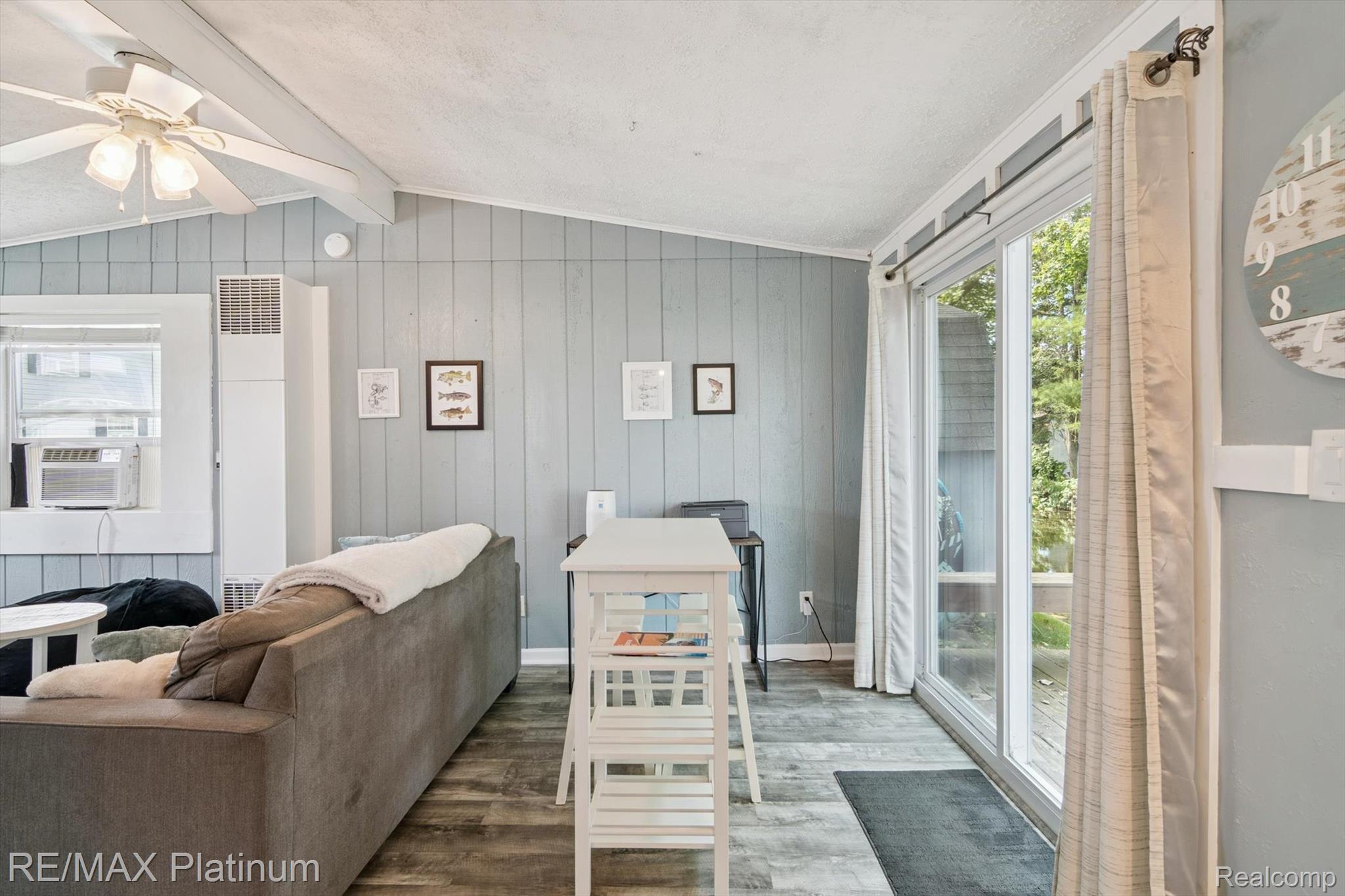 11181 W FERNDALE Drive