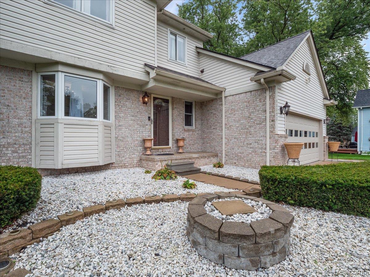 11171 25 Mile Road