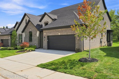 Photo of 3377 Brookdale Lane #13, Orion Charter Township, MI 48360 (MLS # 20261064617)