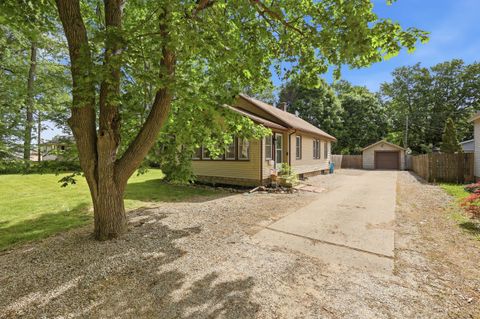 Photo of 1021 West Street, Three Rivers City, MI 49093 (MLS # 66026024637)