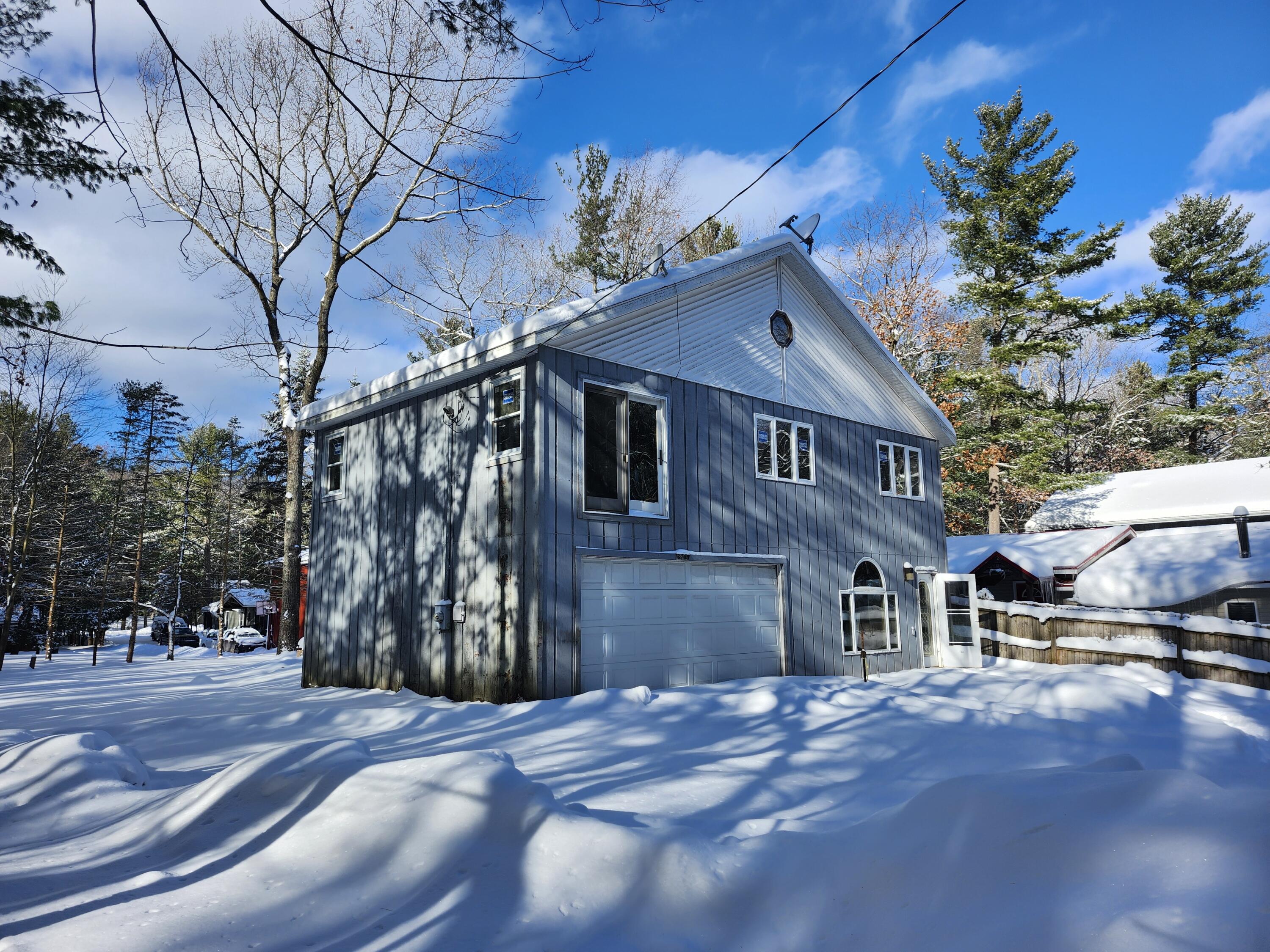 6395 S Lakeshore Drive