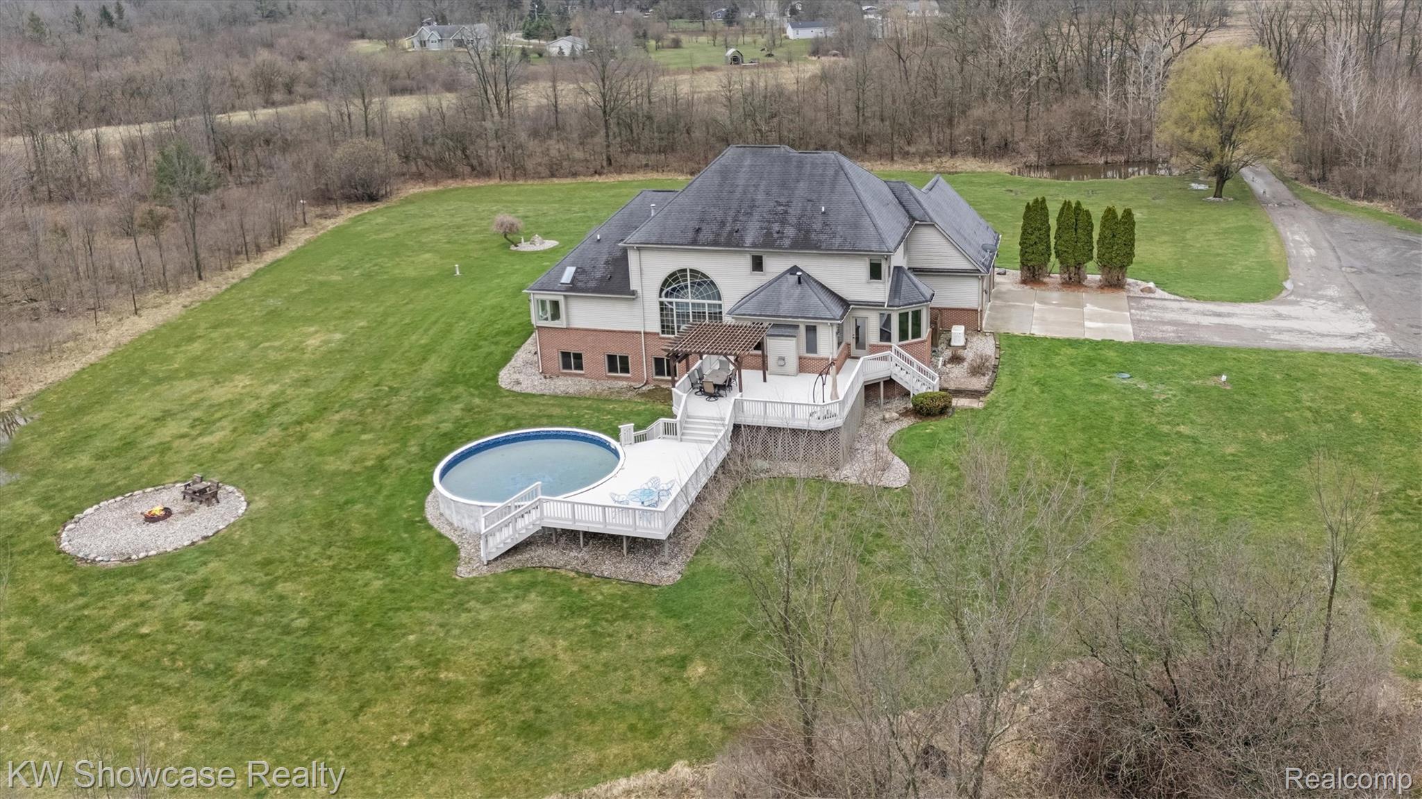 8315 E Allen Road