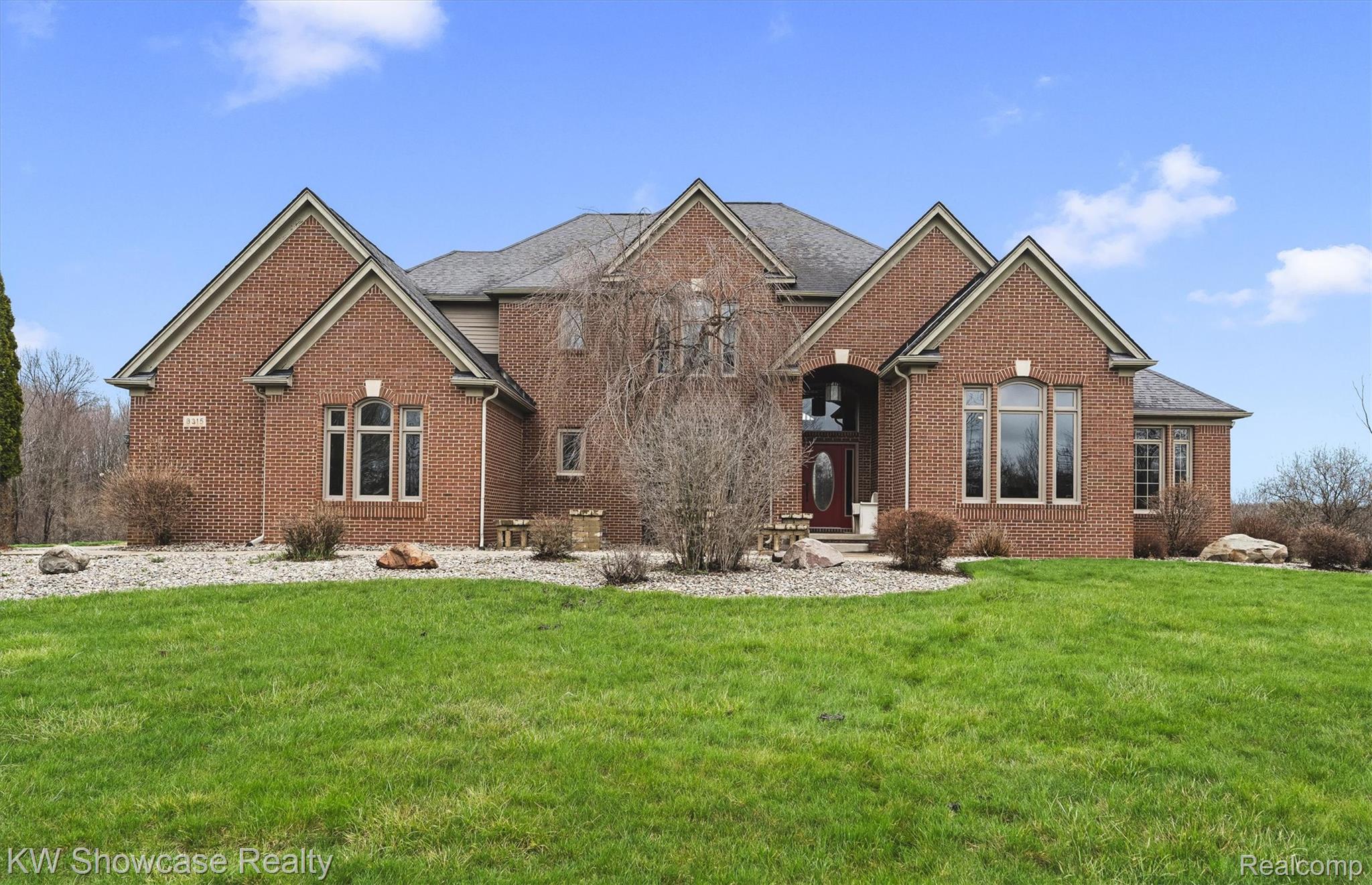 8315 E Allen Road