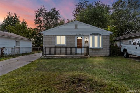 11724 Syracuse Street Taylor City MI 48180