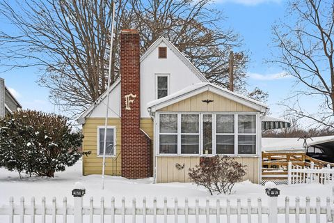 825 Graham Lake Terrace Leroy Township MI 49014