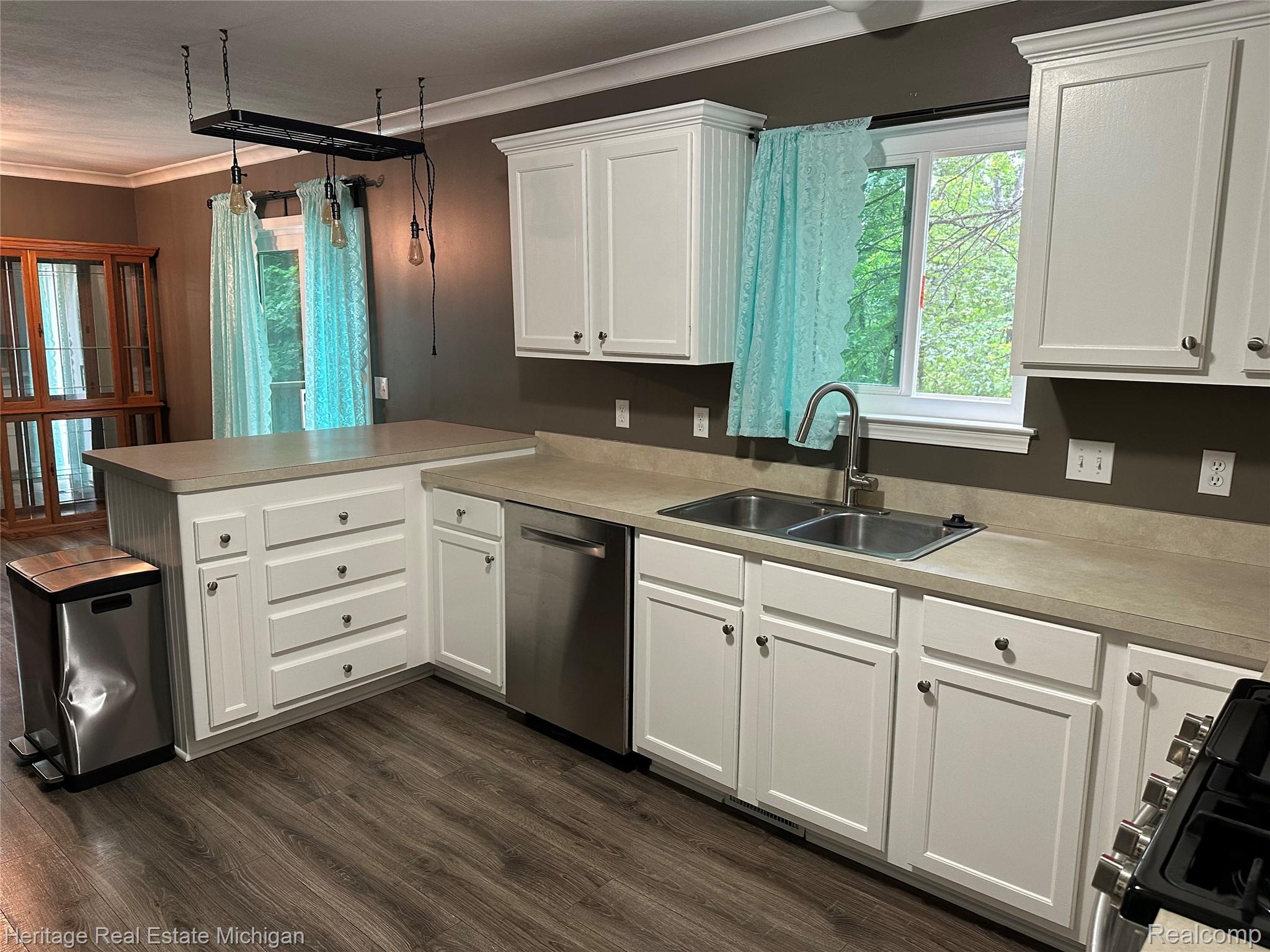 2456 Spartans Trail