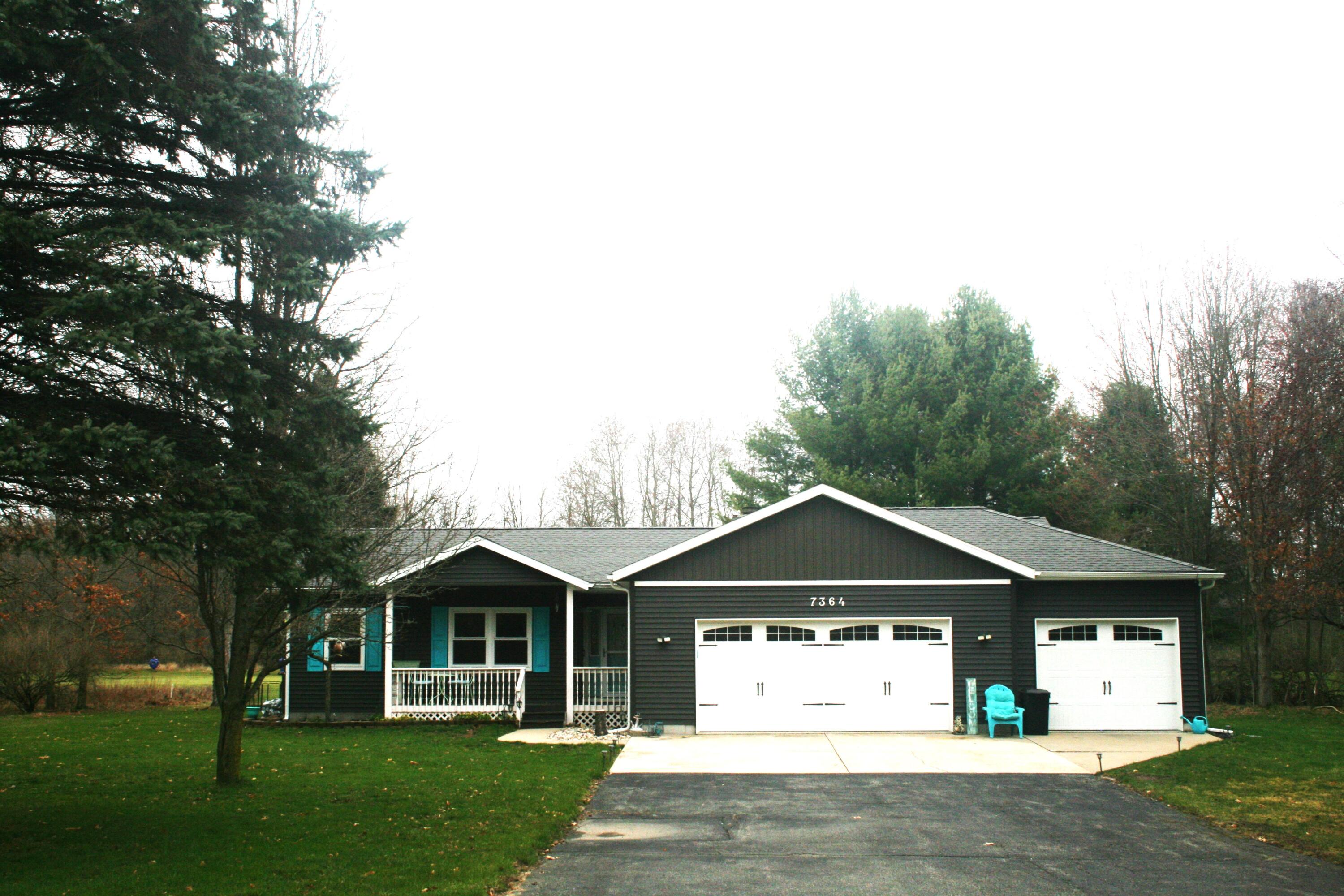7364 Regency Lane