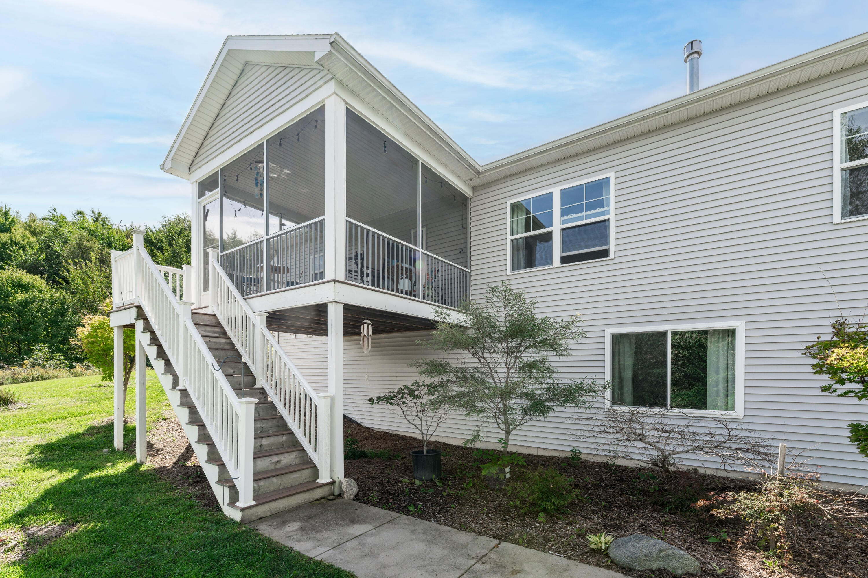 5709 Ickes Road
