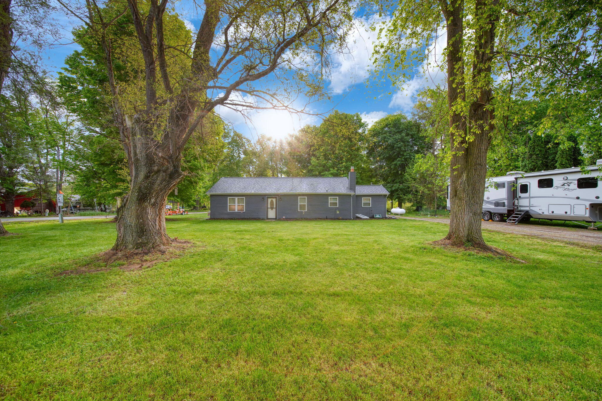 3293 Albion Road