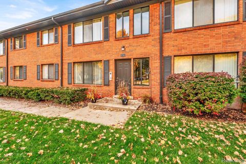 20745 Saint Francis Street 101 Farmington City MI 48336