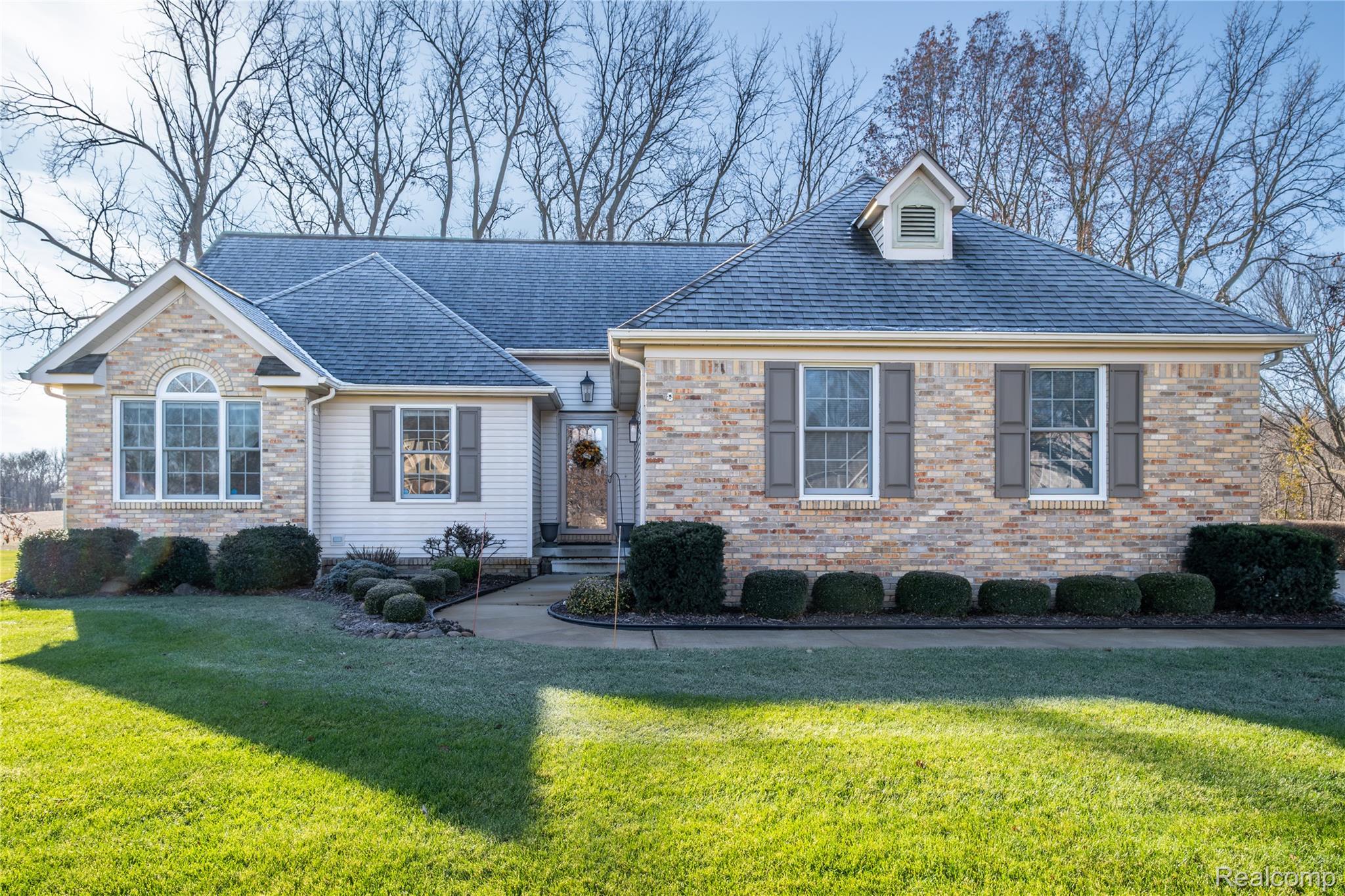 Linden, Michigan 48451, United States, 3 Bedrooms Bedrooms, ,2 BathroomsBathrooms,Residential,Pending,246697