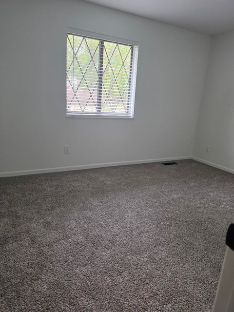 Tiny photo for 4601 Lynbrook Drive, Flint City, MI 48507 (MLS # 81026023729)