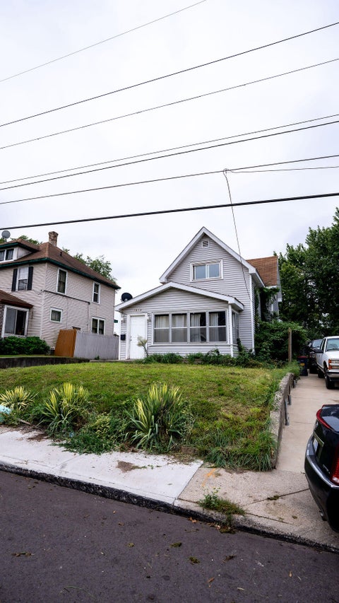 Photo of 1919 Stafford Avenue SW, Grand Rapids City, MI 49507 (MLS # 65026047466)