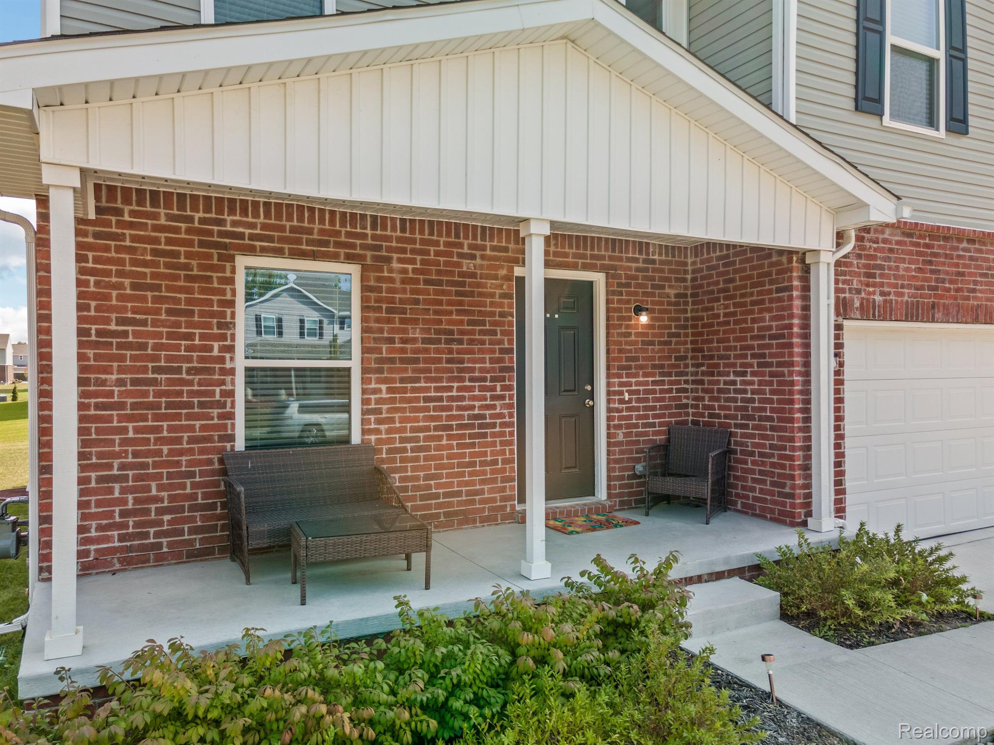 10219 ISLAND LAKE Drive