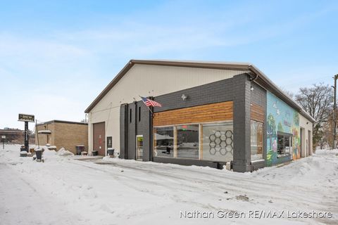 205 W Main Street Fennville City MI 49408