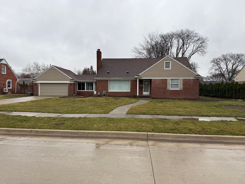 listing image 0
